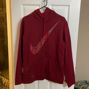 Nike Therma Fit Red Dark Black Sweatshirt Swoosh Size Large L pullover h…